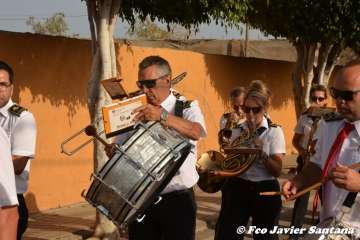 El Caracol despide sus fiestas con procesión y espectáculo musical (Foto Francisco Javier Santana)
